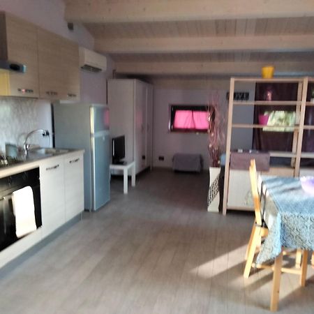 Appartamento Residenza Flores Pescara Camera foto